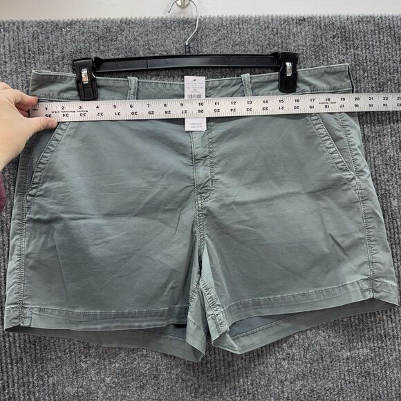 American Eagle Midi Shorts Womens 18 Green Low Rise Super Stretch Twill NEW - Picture 7 of 10